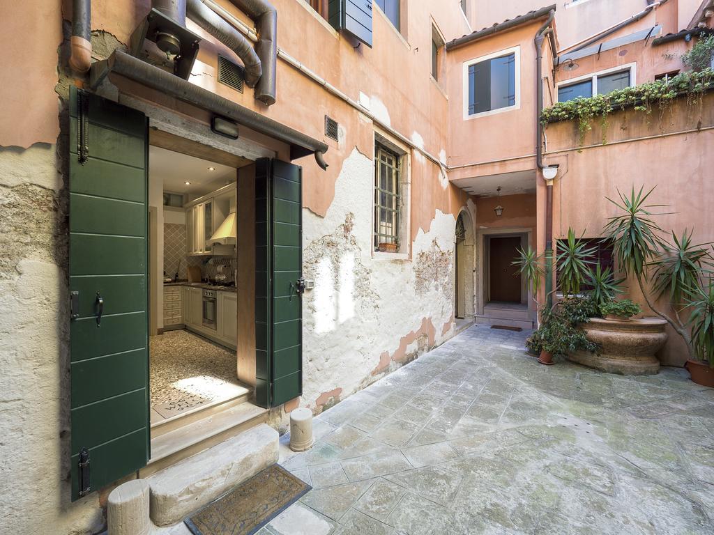 Romantic Lagoon - Canal View Apartamento Venecia